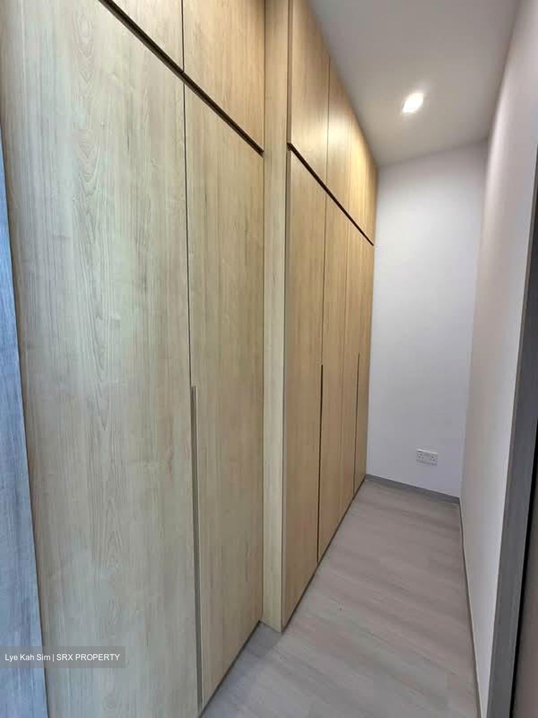Opera Estate (D15), Terrace #593995731